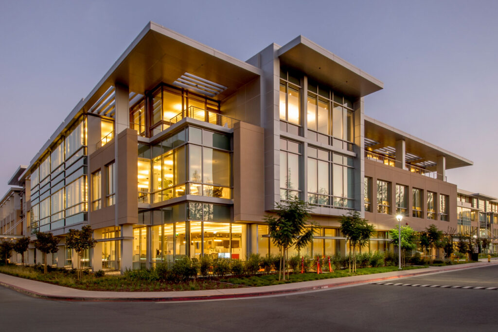 The Role of Commercial Architects in Building